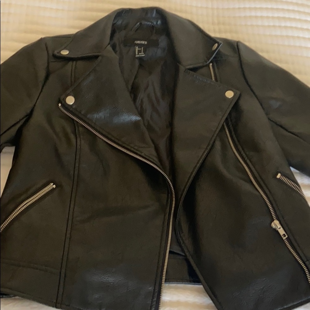 Black leather jacket New